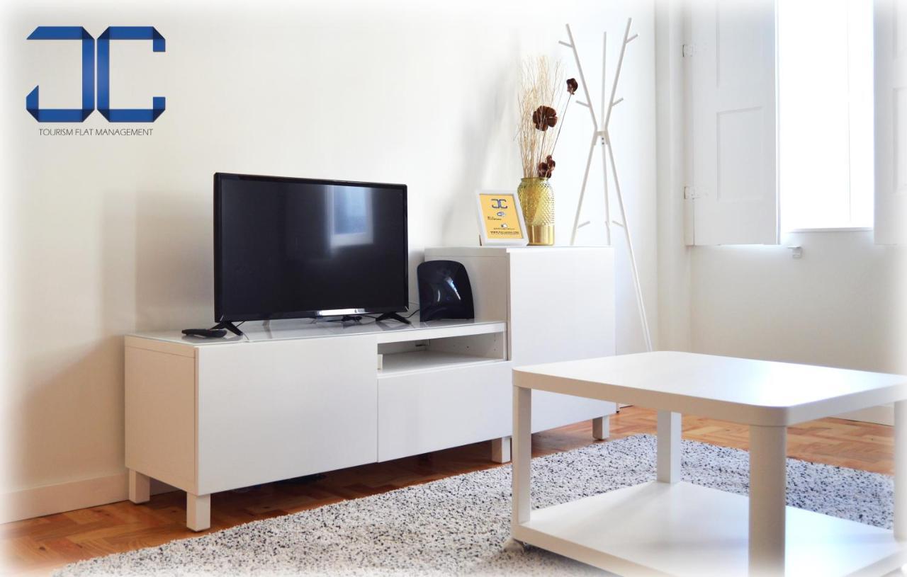 Point Apartment By Jc OOporto Exteriör bild